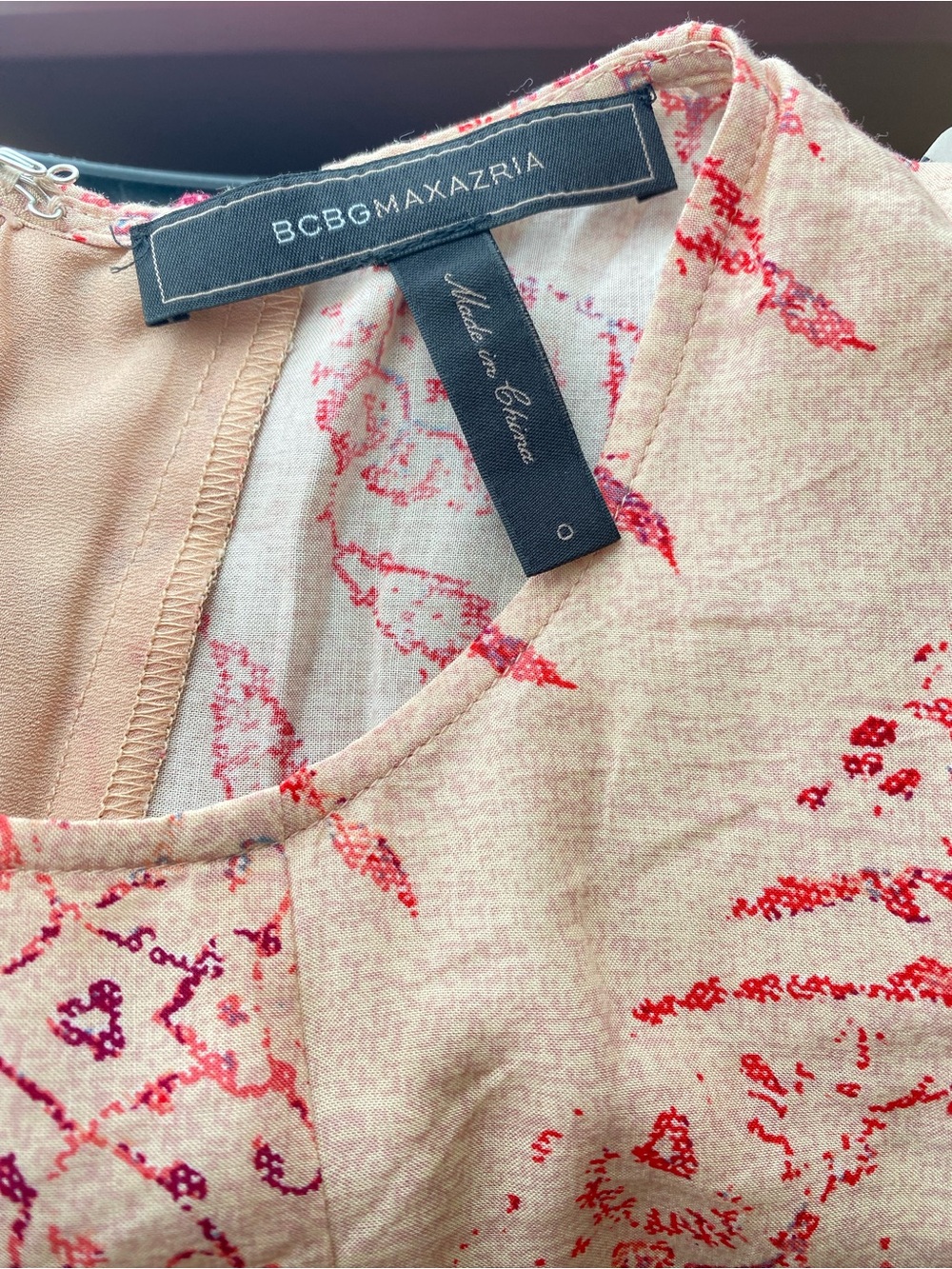 BCBGMaxAzria Sleeveless Pink Patterned Midi Dress - Picture 3 of 3